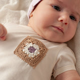 Feetje | T-shirt met crochet zakje | Flower ranch | Offwhite